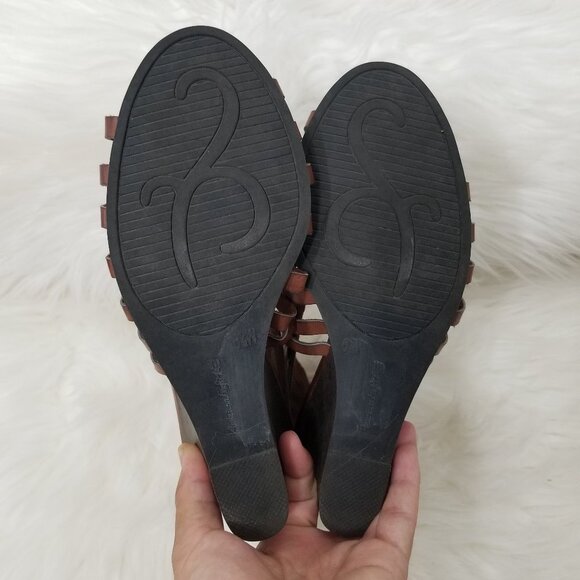 American Eagle Brown Vegan Faux Leather Woven PeepToe Wedge Business Casual 6.5W - Picture 5 of 9